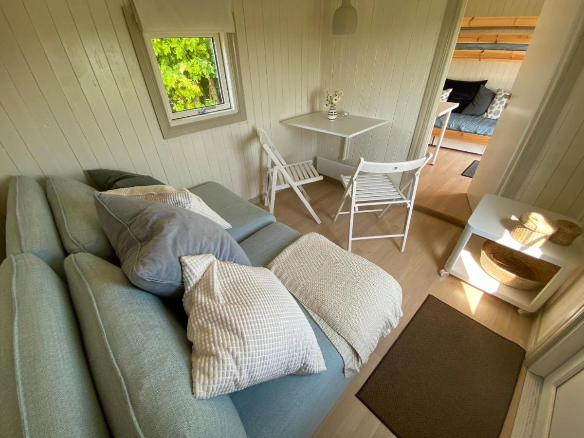 Guesthouse Gjoel Gjol ภายนอก รูปภาพ