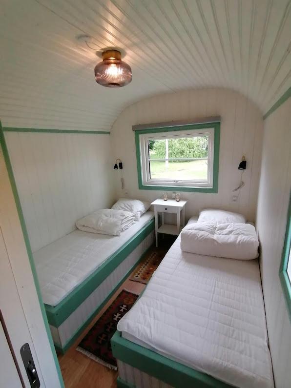 Guesthouse Gjoel Gjol ภายนอก รูปภาพ
